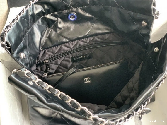 First Bag Ru HANDBAG 22 CHANEL SMALL 0822